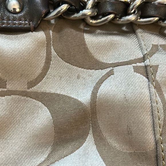 Coach Vintage Signature Chain Metallic Shoulder Bag Duffle Crossbody F19730. - Picture 10 of 13